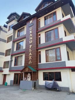 Grand Plaza