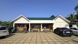 Rainwood Aurum Resort