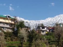 Hotel Snow Retreat Dharamshala