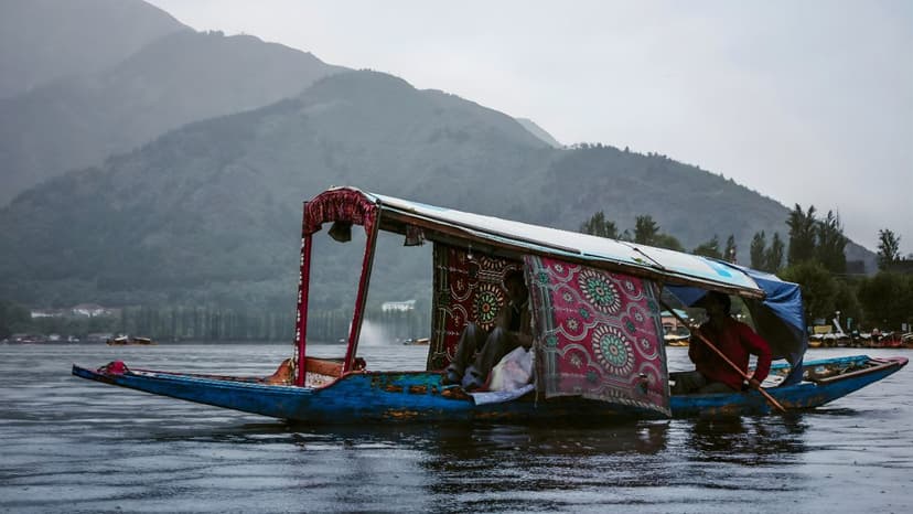 Kashmir Romance Holiday – 8 Nights 9 Days Kashmir Couple Honeymoon Trip Plan - 3