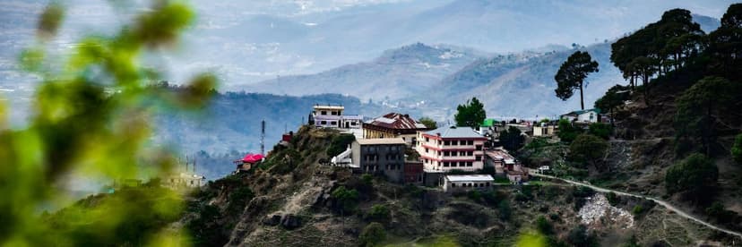 Romantic Mussoorie Honeymoon Package – 3 Nights / 4 Days Escape to the Queen of Hills - 2