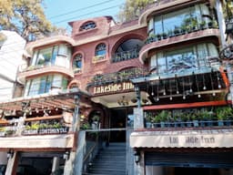 Hotel Lake Inn