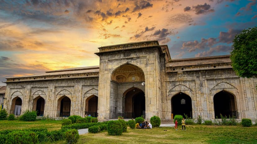 Exotic Srinagar Package For 5 Nights 6 Days - 3