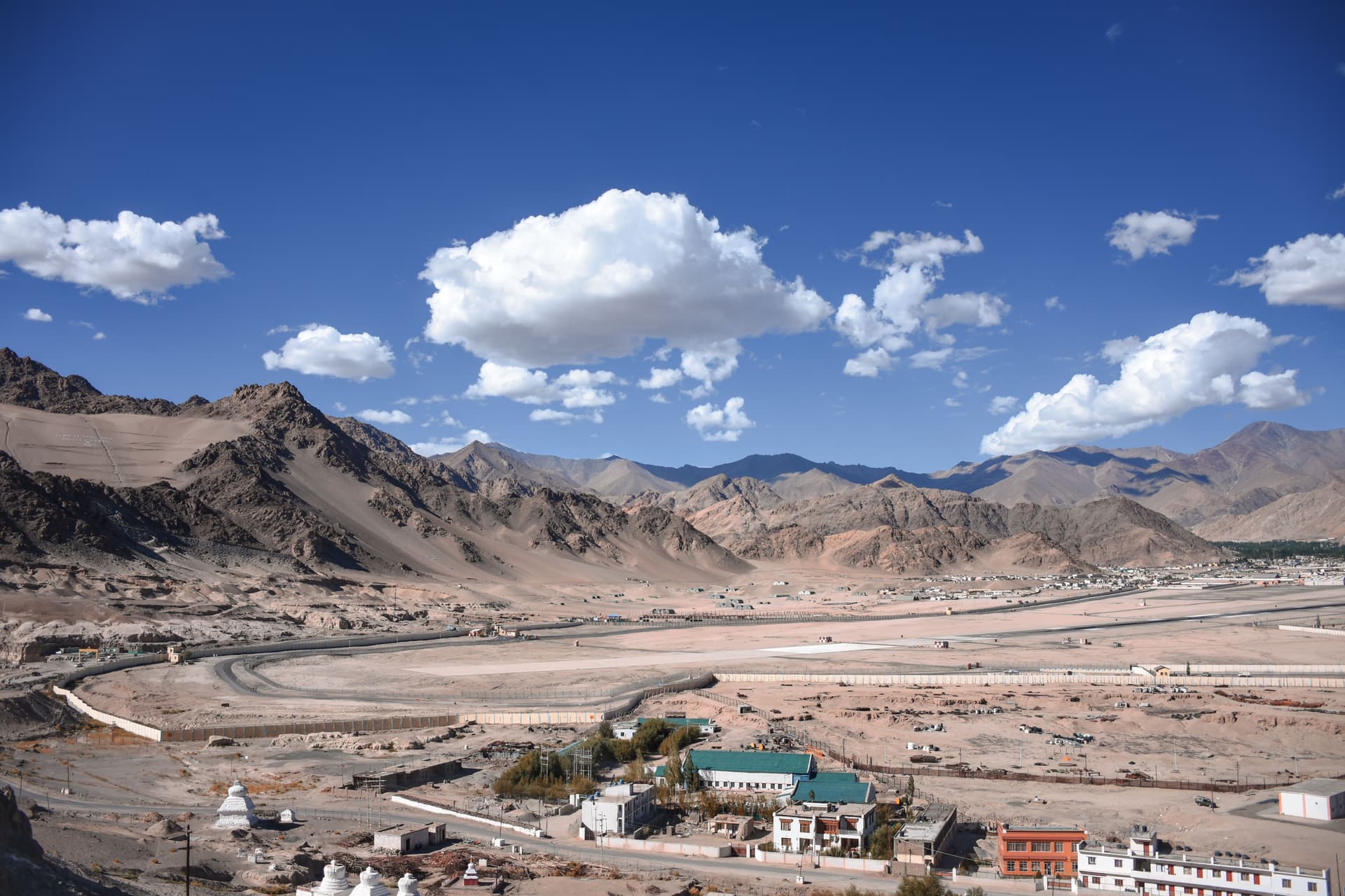 Best Kashmir Leh Ladakh Tour Package - 9 Nights 10 Days - Main