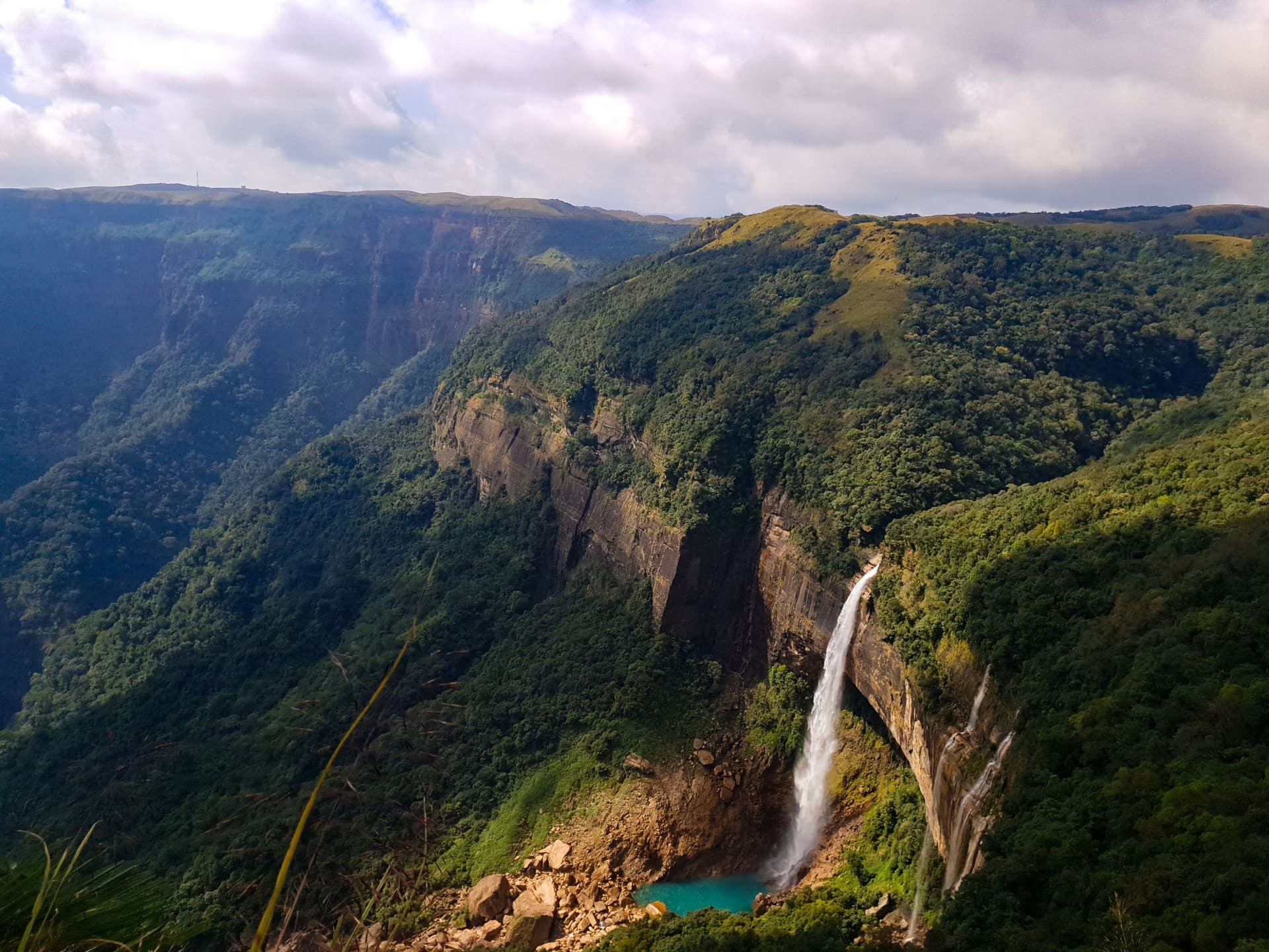 Guwahati Kaziranga Shillong Cherrapunji Tour Package - Main