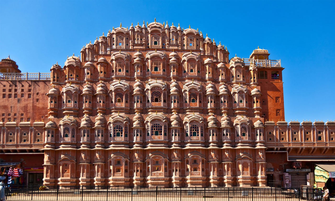 Hawa-Mahal-Jaipur.jpg